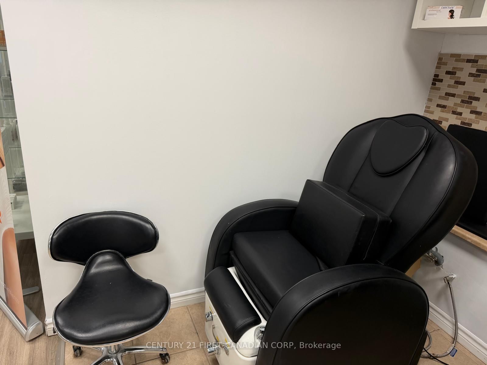 1775 Ernest Avenue S, Unit 4 - Photo 34