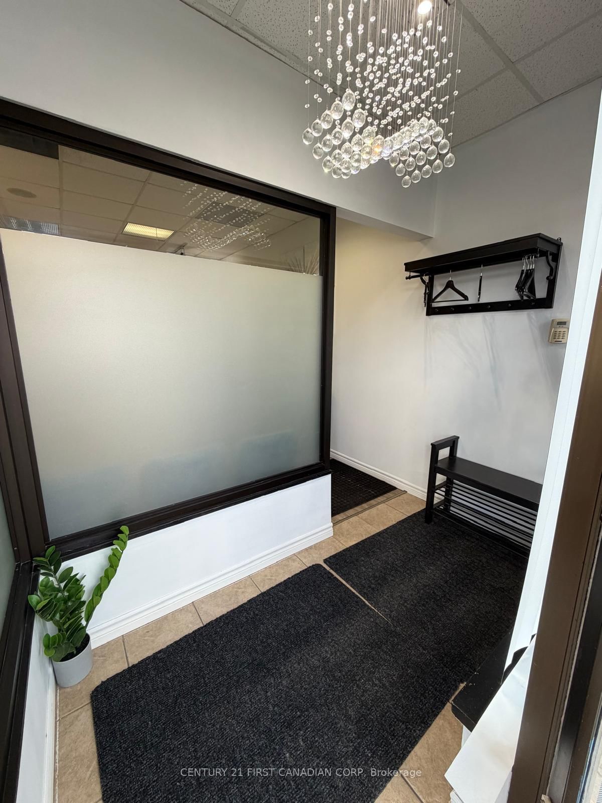 1775 Ernest Avenue S, Unit 4 - Photo 4