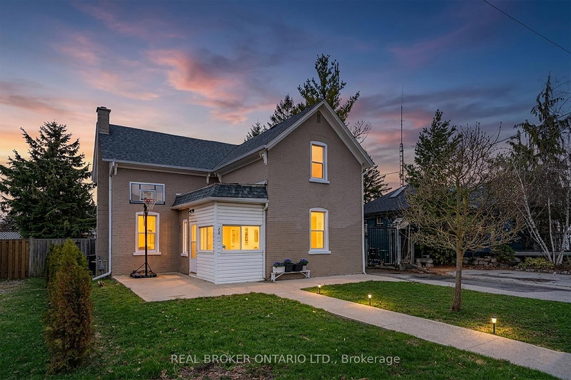 home for sale on 82 Bond Street