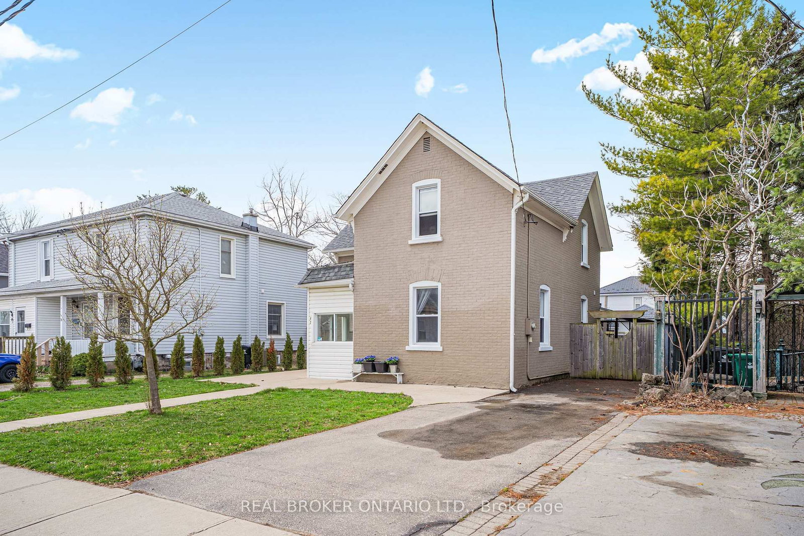 Listing Image 3