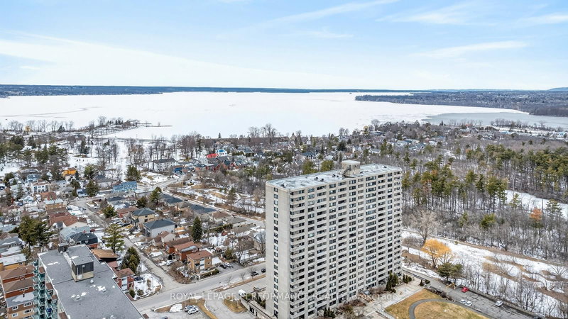 207 - 265 Poulin Ave, Ottawa, K2B 7Y8 | Image 2