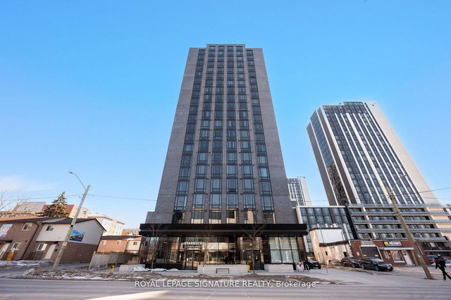 1135 - 145 Columbia Street W