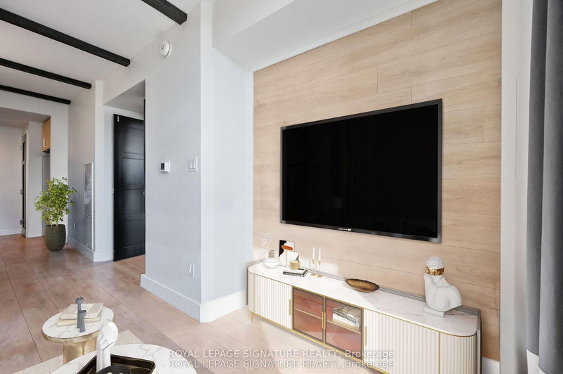 1135 - 145 Columbia St W, Waterloo, N2L 0K7 | Image 3