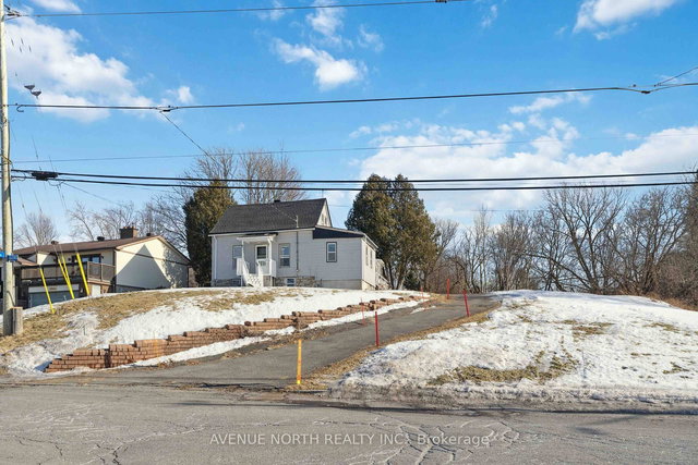 6958 Notre Dame Street