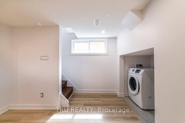 B - 2424 Iris Street