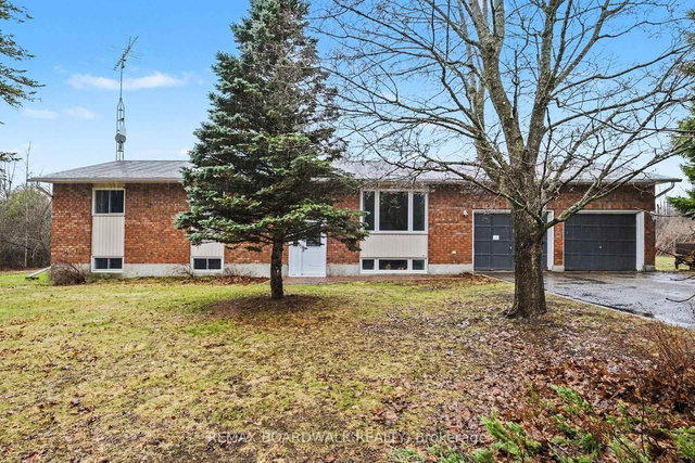 684 County Road 44 Road S