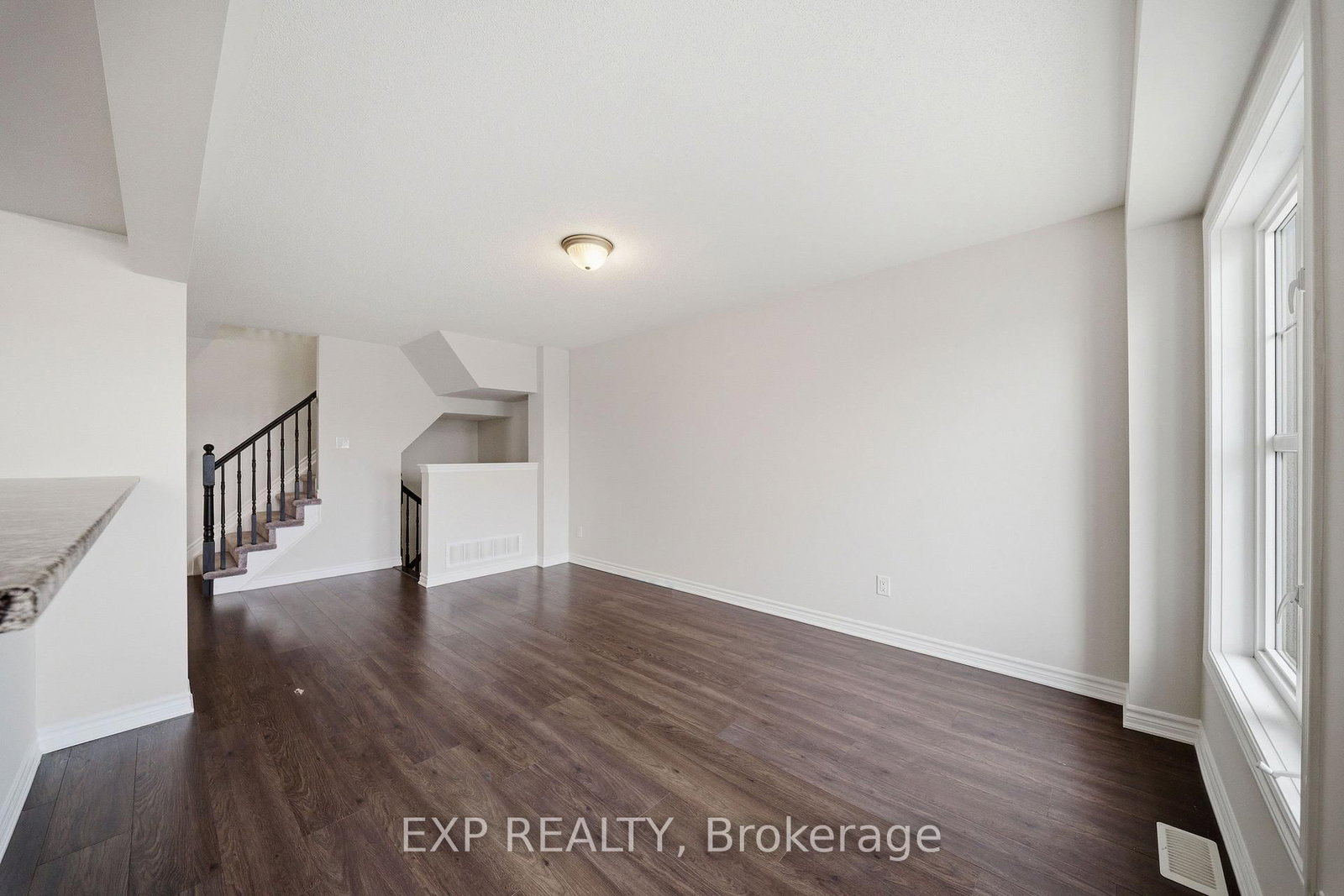 359 Sweetfern Crescent - Photo 10