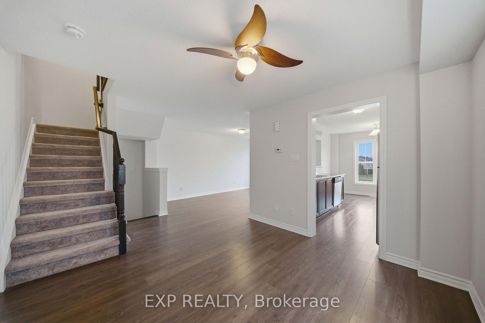 359 Sweetfern Crescent - Photo 7