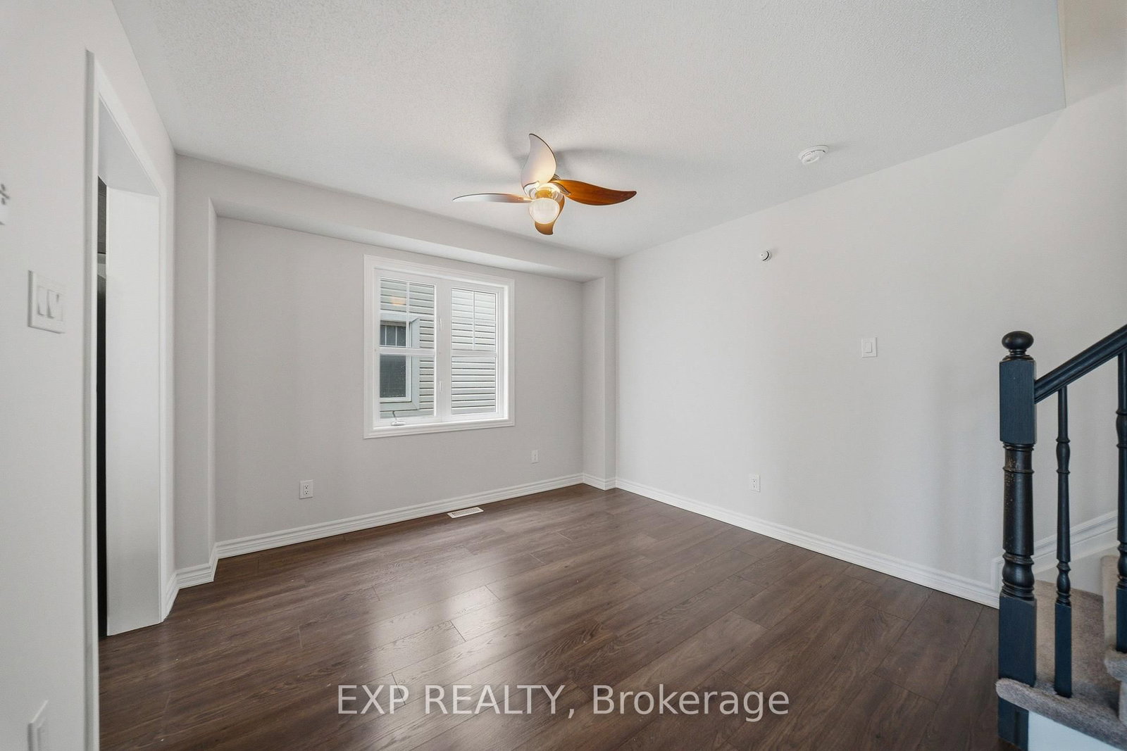 359 Sweetfern Crescent - Photo 9