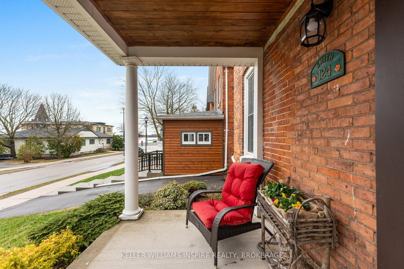 124 John St, Gananoque, K7G 1A5 | Image 3