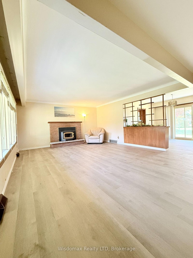 Upper - 15 Pamela Dr, Thorold, L2V 2X7 | Image 2