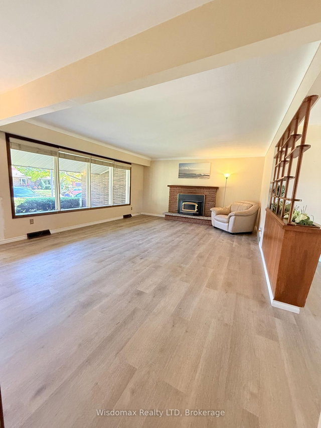 Upper - 15 Pamela Drive