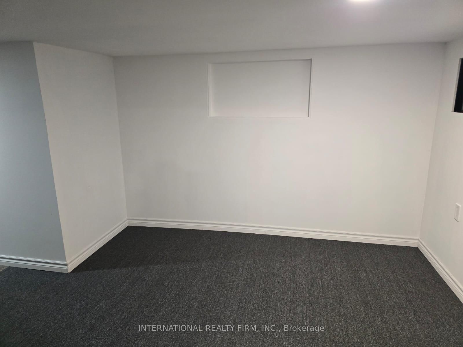 Detached House for sale at 731 Knox Avenue, Hamilton, Ontario, L8H 6K7 - Parkview - MLS: X13010468