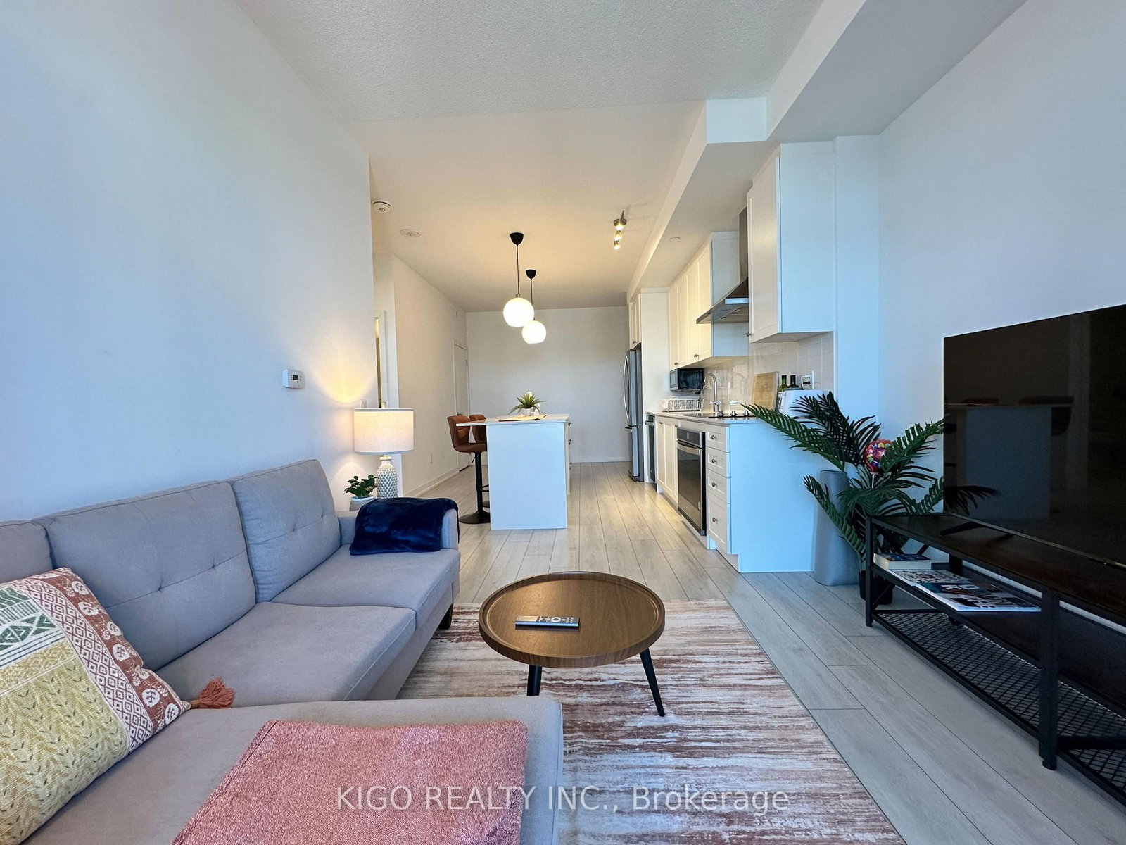 55 Duke Street W, Unit 905 - Photo 20