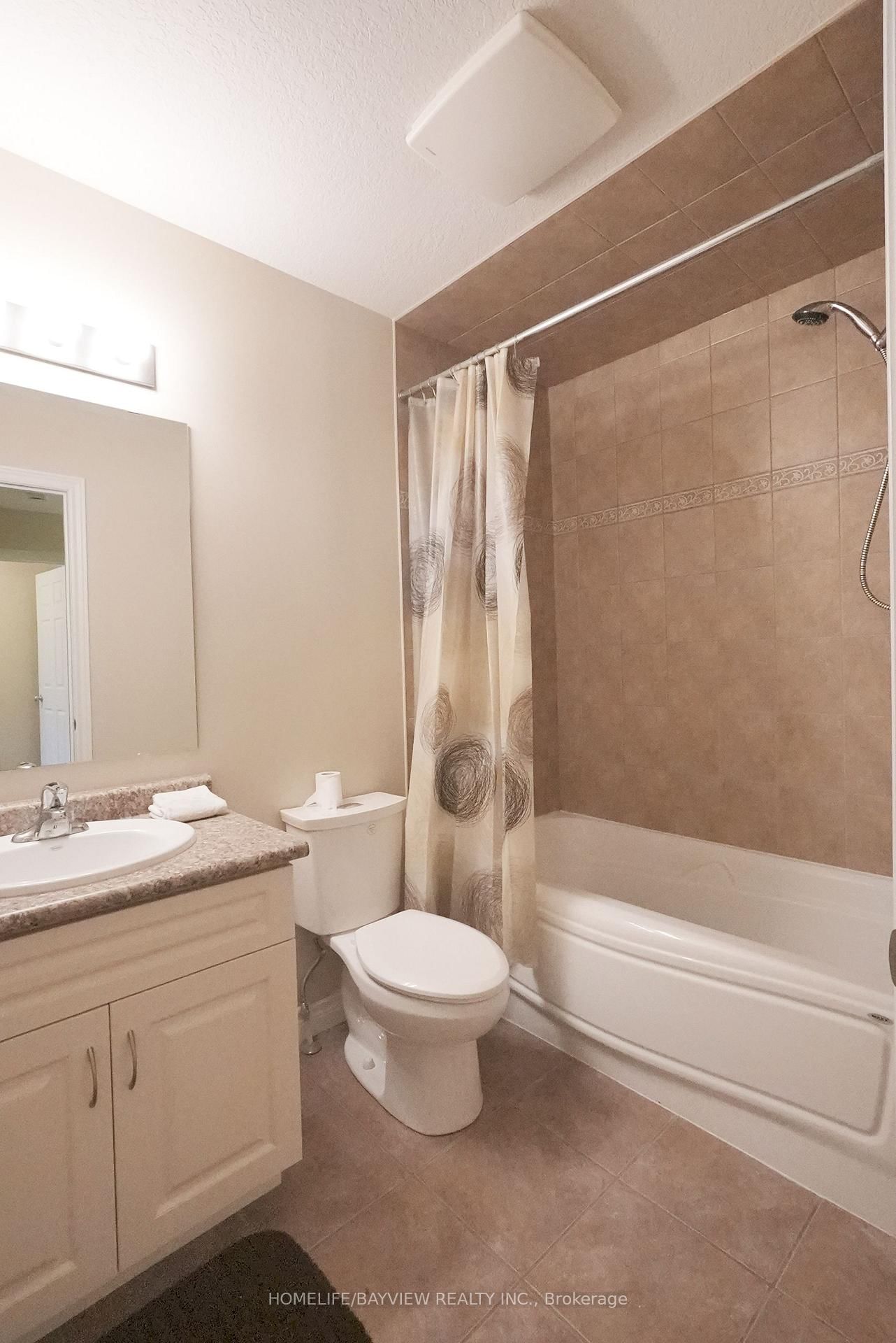 70 Willowrun Drive, Unit B1 - Photo 11