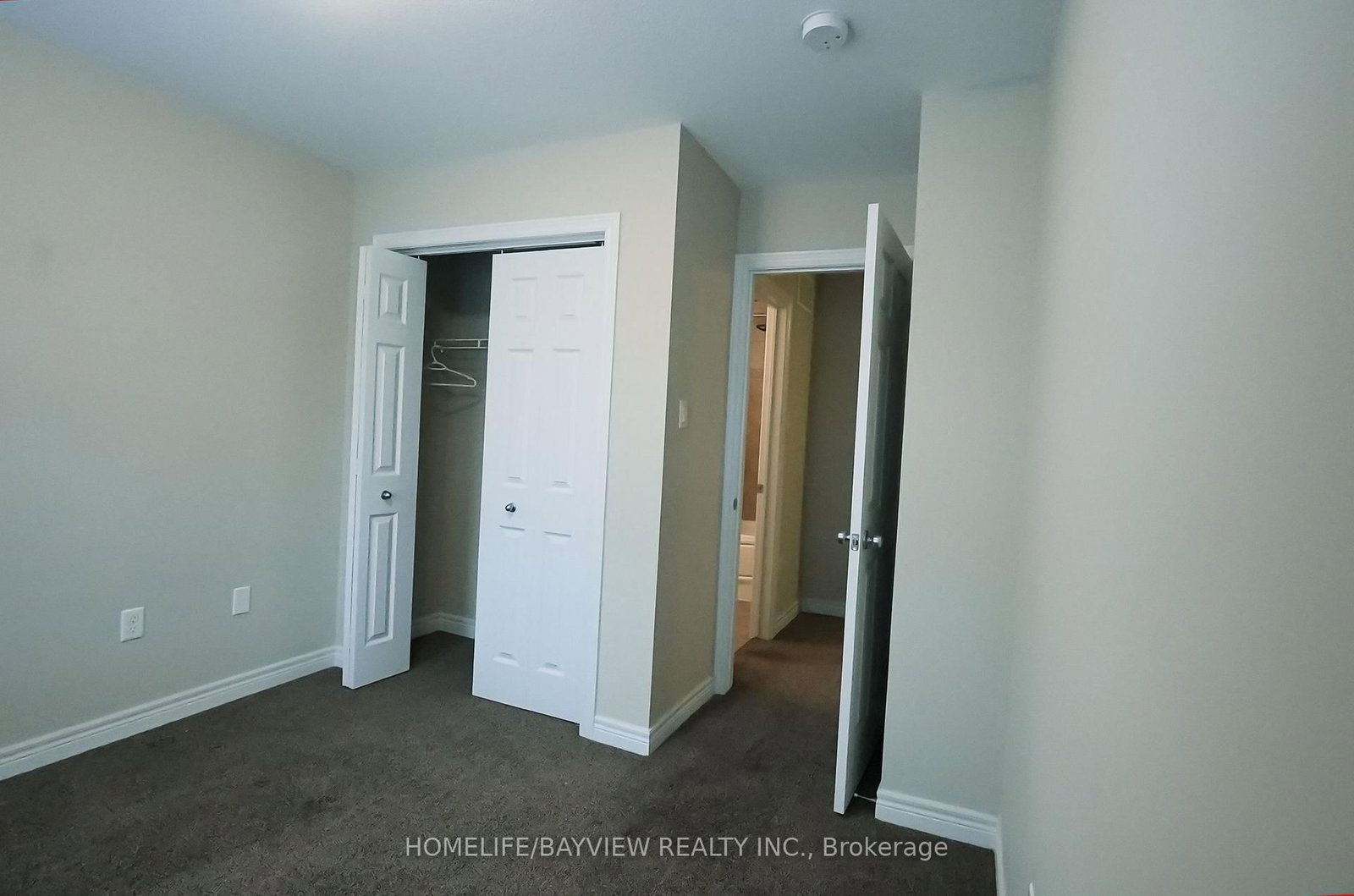 70 Willowrun Drive, Unit B1 - Photo 12