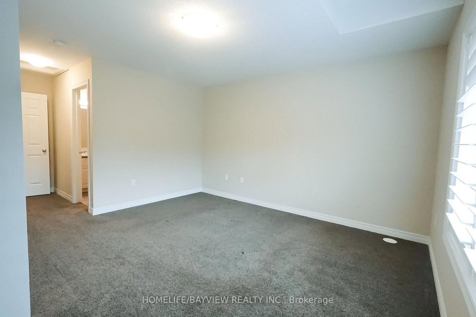 70 Willowrun Drive, Unit B1 - Photo 14