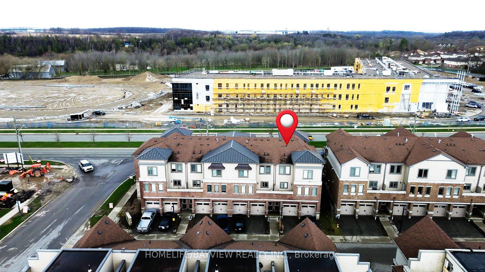 70 Willowrun Drive, Unit B1 - Photo 2