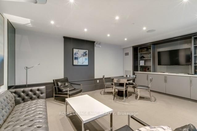 10 Concord Place, Unit 207 - Photo 13