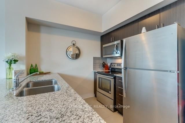 10 Concord Place, Unit 207 - Photo 5