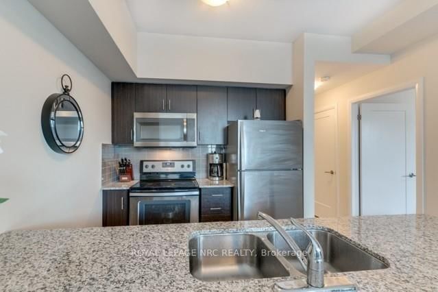 10 Concord Place, Unit 207 - Photo 6