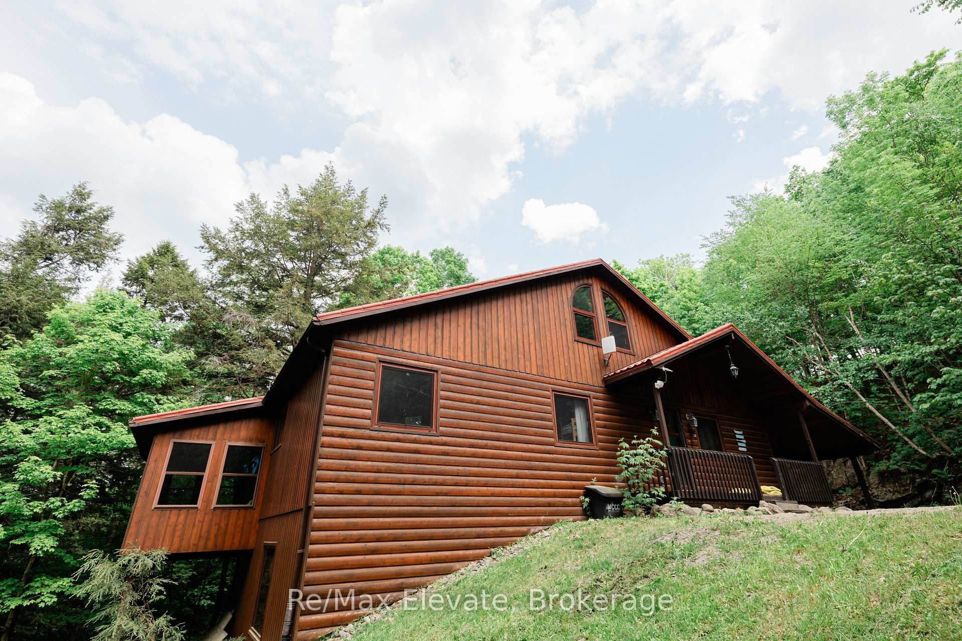 1012 VILLAGE 1 Road, Unit 3