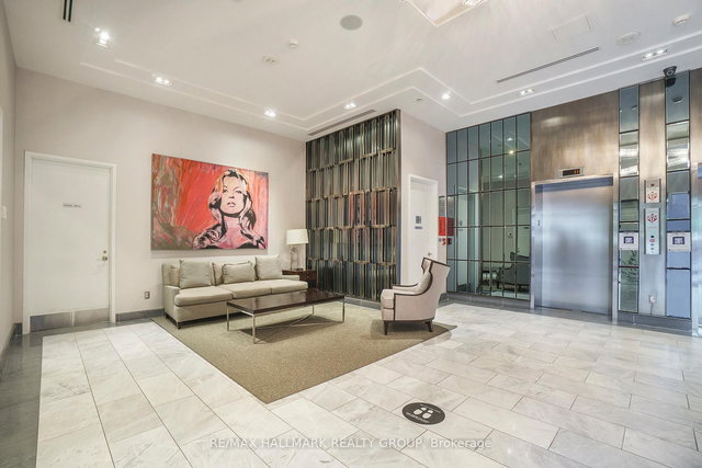 1208 - 300 Lisgar Street