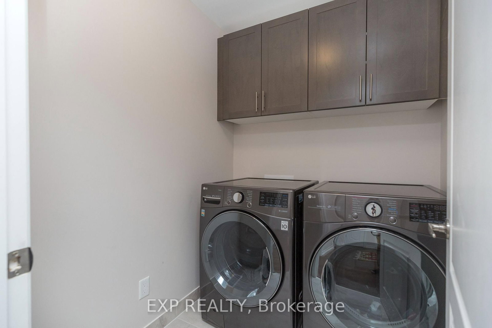 516 Loury Row - Photo 19