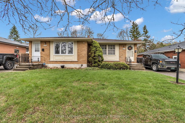 677 & 679 Sevilla Park Place