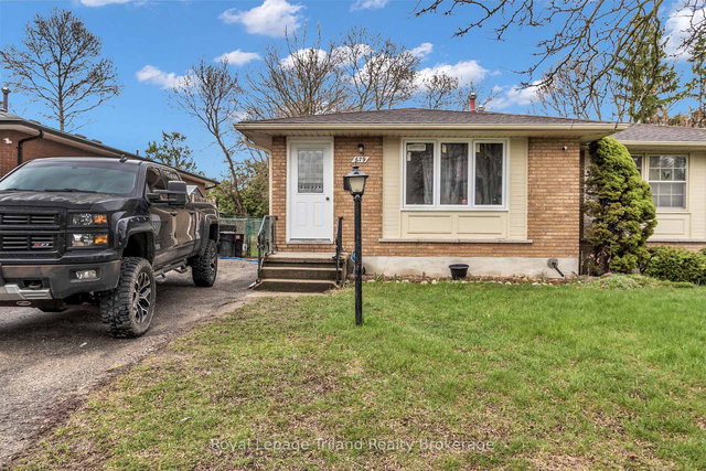 677 & 679 Sevilla Park Place