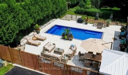 home for sale on 144 LOUCKS Lane E