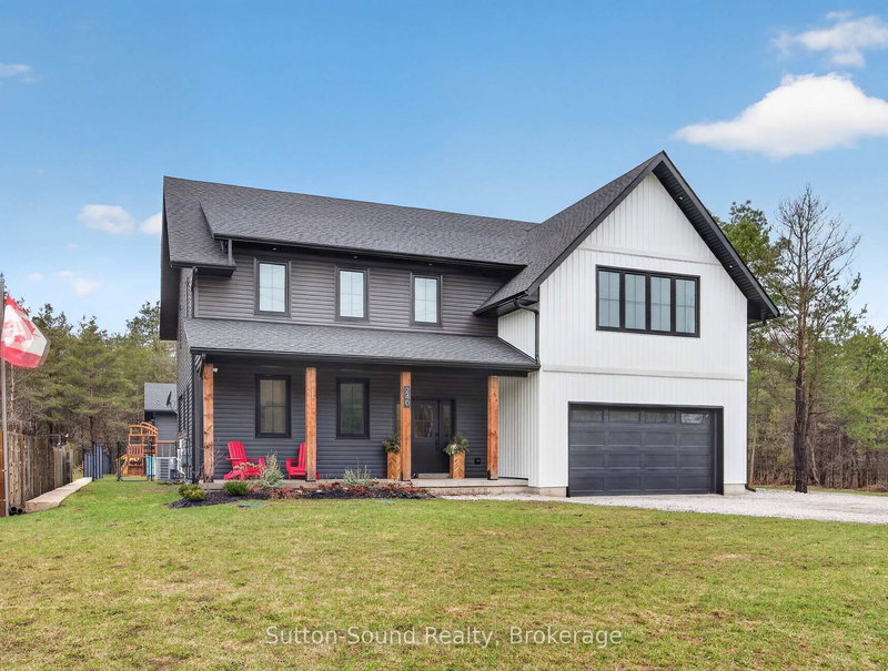 240 Bruce St, South Bruce Peninsula, N0H 1P0 | Image 2