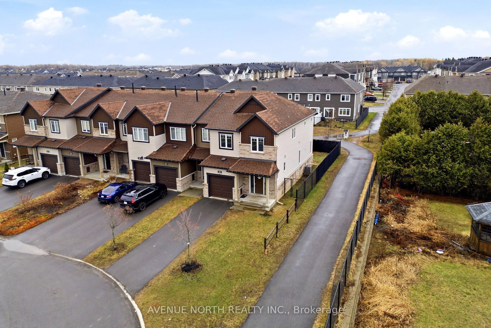 94 Gardenpost Terrace - Photo 3