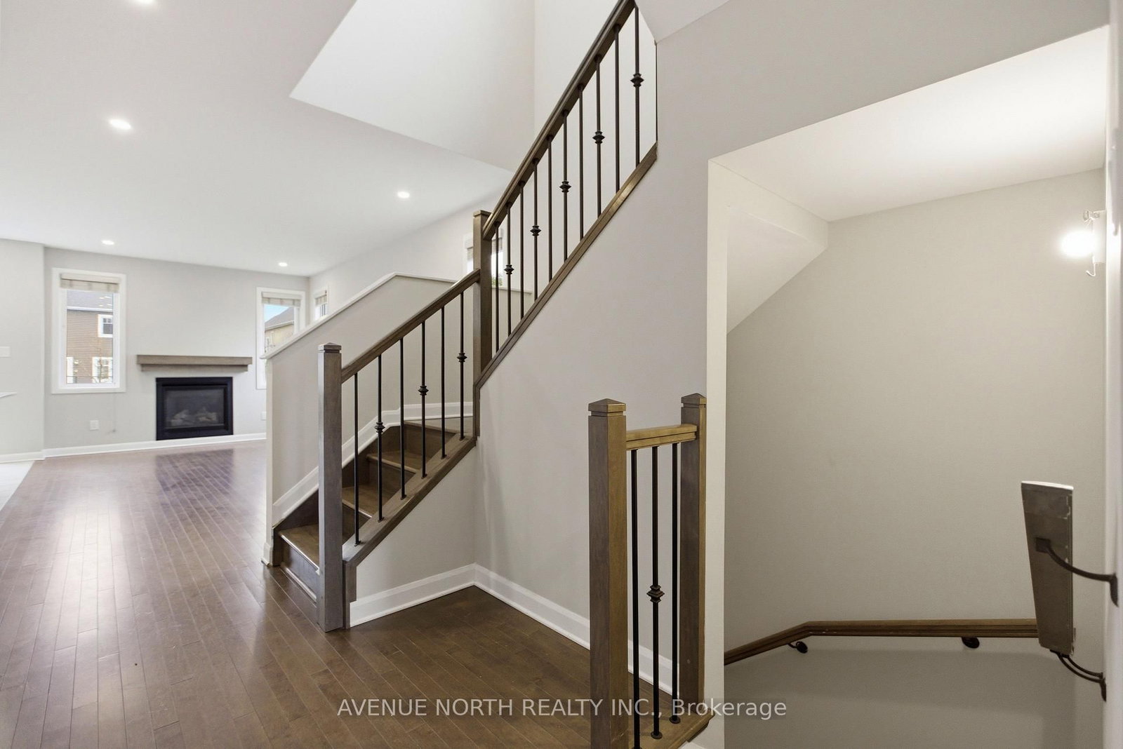 94 Gardenpost Terrace - Photo 5