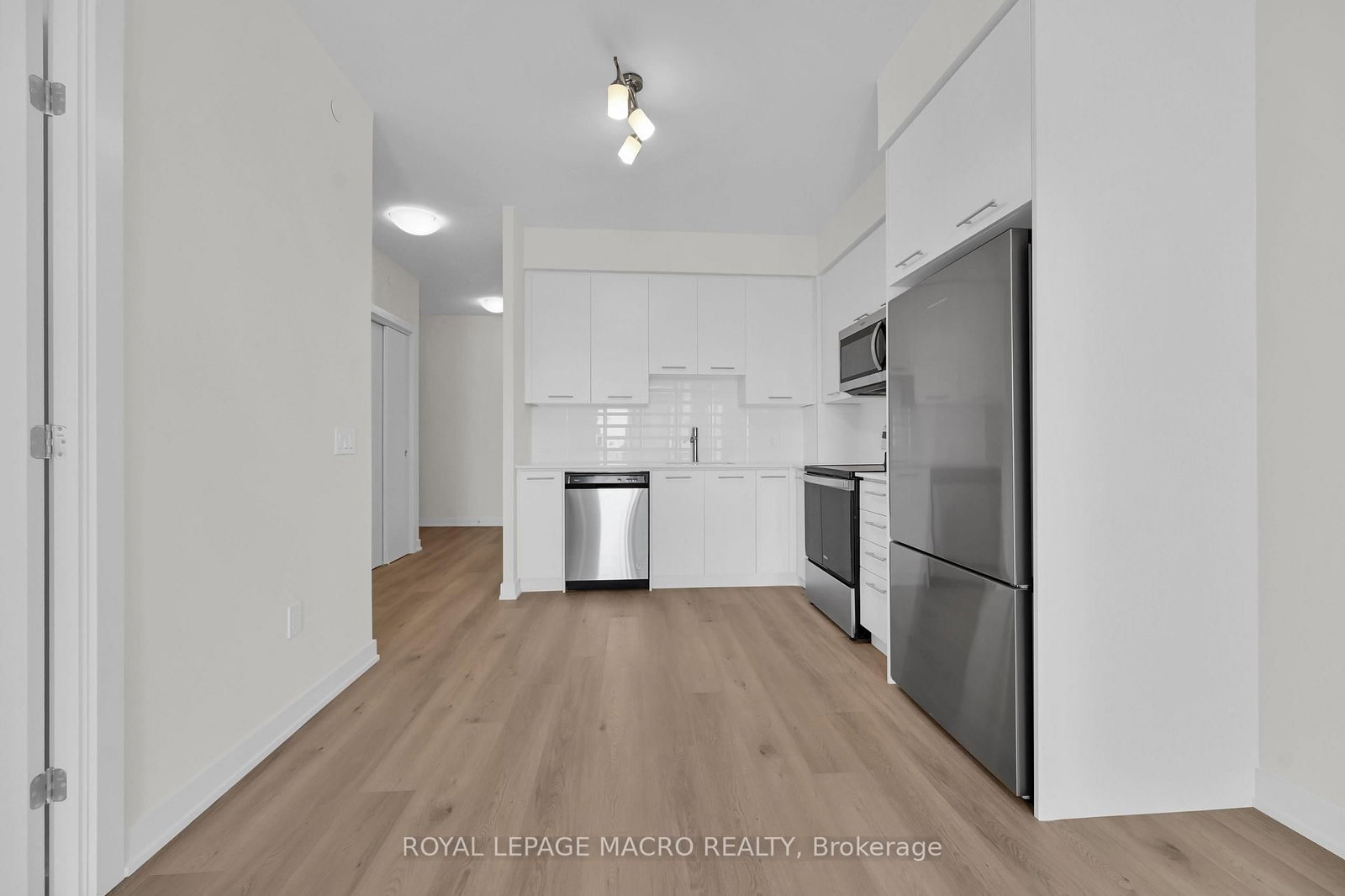 385 Winston Road, Unit 1607 - Photo 10