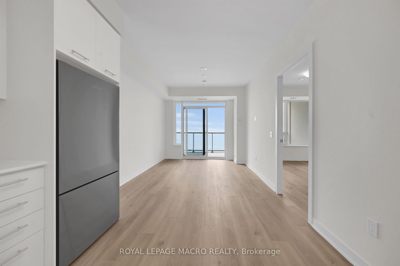 385 Winston Road, Unit 1607 - Photo 11