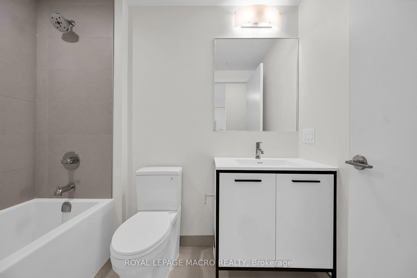 385 Winston Road, Unit 1607 - Photo 15