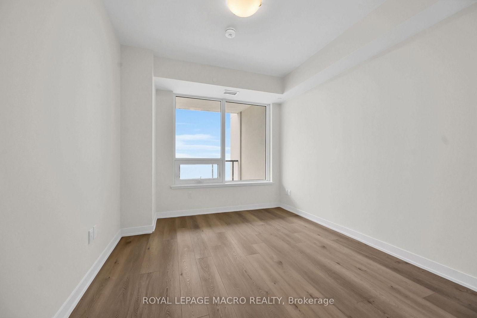 385 Winston Road, Unit 1607 - Photo 8