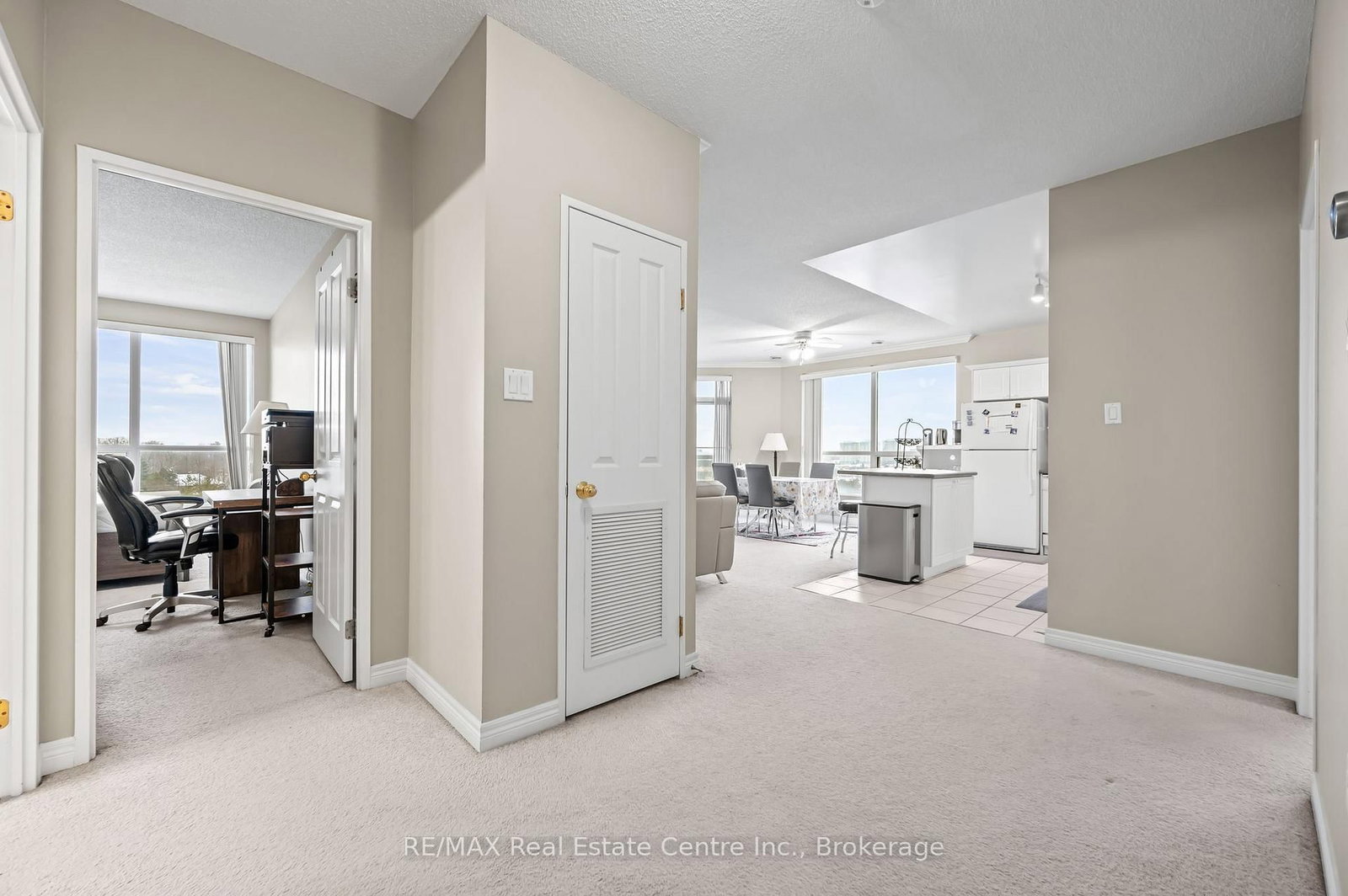 255 Keats Way, Unit 1108 - Photo 11