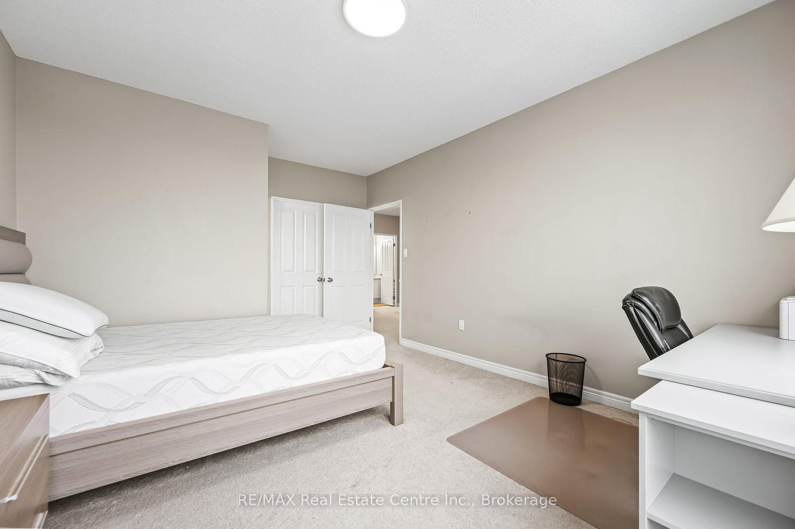 255 Keats Way, Unit 1108 - Photo 5