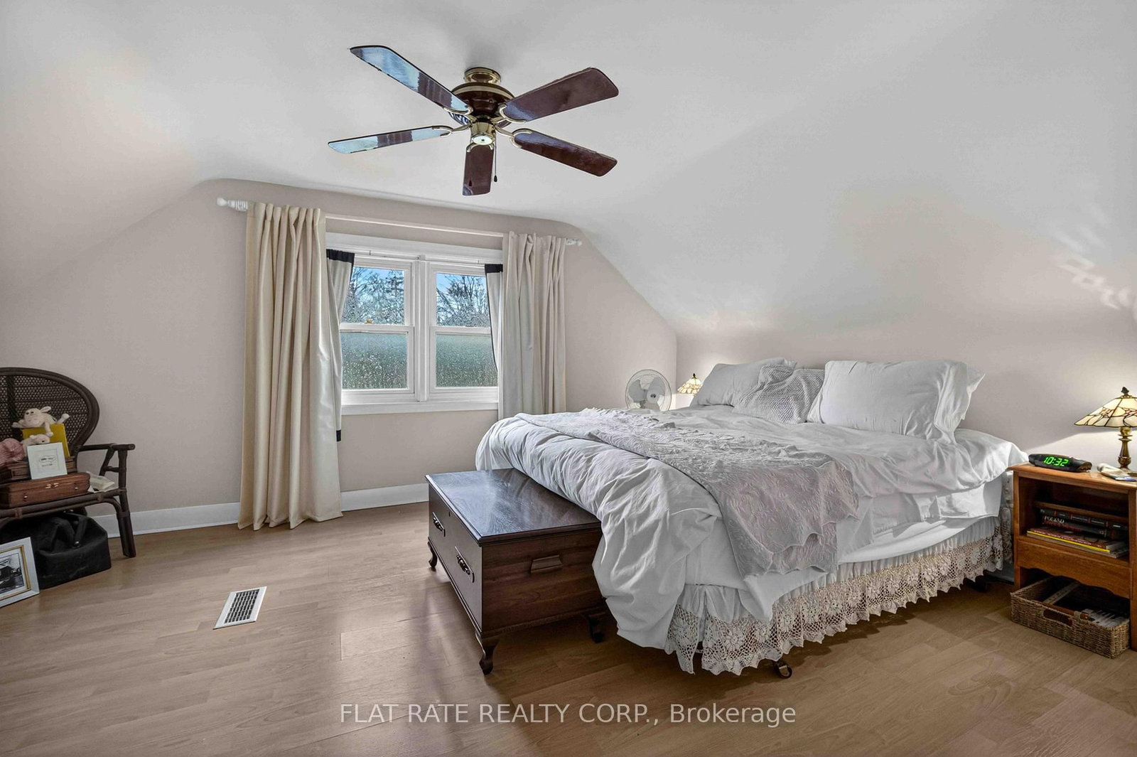 Detached House for sale at 754 Curtis Road, Peterborough, Ontario, K9H 2E7 - Ashburnham Ward 4 - MLS: X13011152