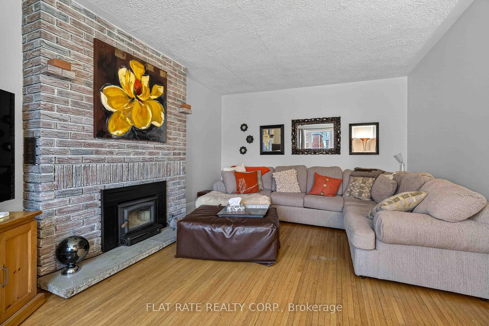 Detached House for sale at 754 Curtis Road, Peterborough, Ontario, K9H 2E7 - Ashburnham Ward 4 - MLS: X13011152