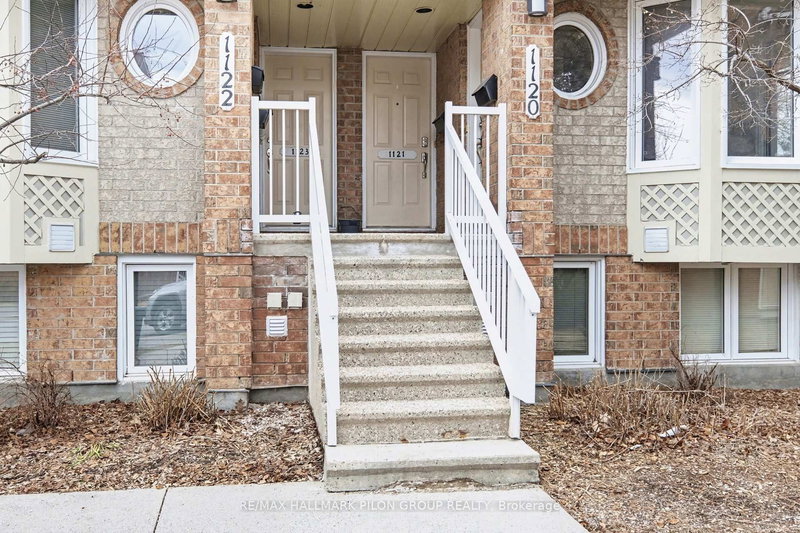 1121 Gablefield Private, Ottawa, K1J 1E4 | Image 2