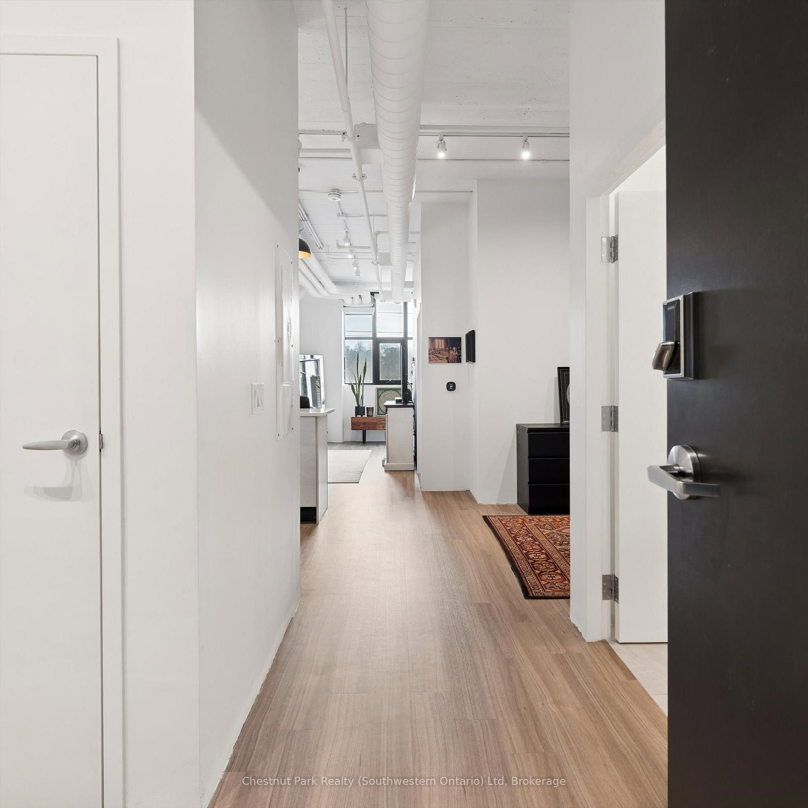 120 Huron Street, Unit 317 - Photo 4