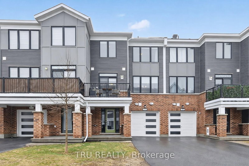 home for lease on 100 Ballinora Lane