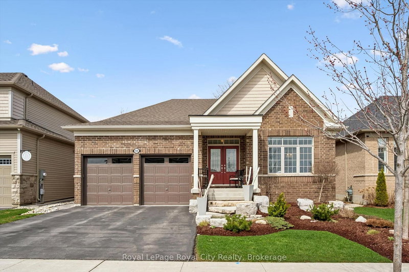 home for sale on 108 Harpin Way E