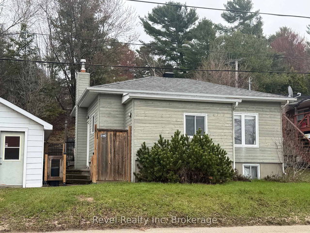 148 MAIN Street S