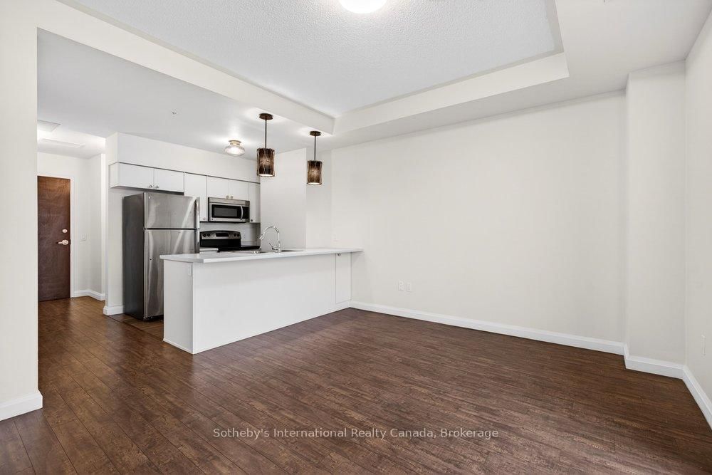 112 King Street E, Unit 701 - Photo 10