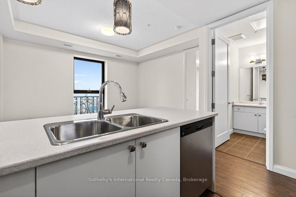 112 King Street E, Unit 701 - Photo 16