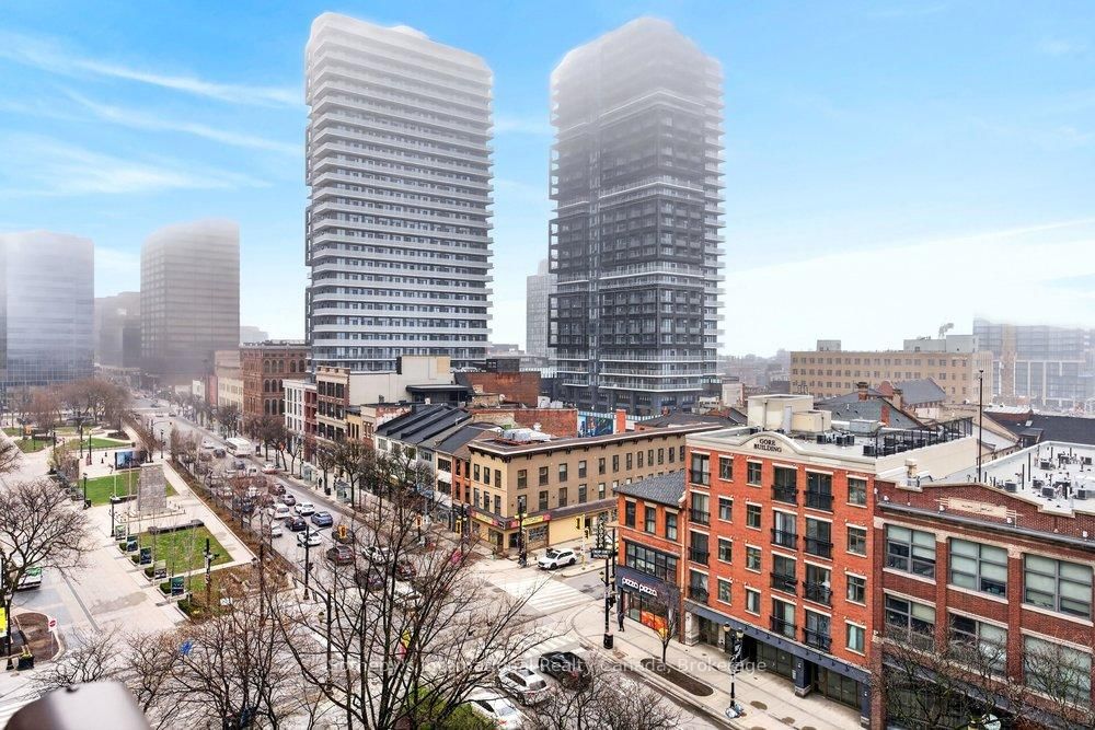 112 King Street E, Unit 701 - Photo 21